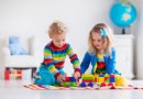 Paralleles Spielen – Wie kommt es Ihrem Kind zugute? 