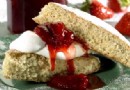 Shortcake mit Erdbeermarmelade 