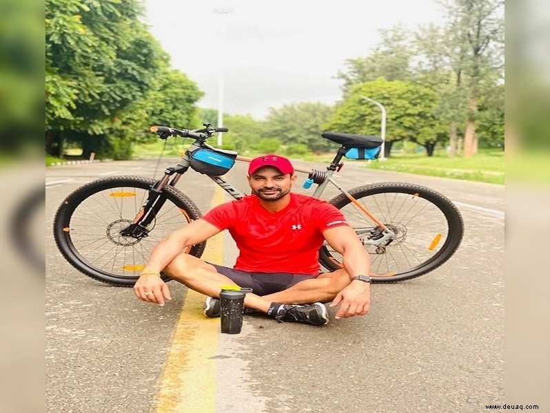 Schauspieler Kartar Cheema entwickelt eine Leidenschaft für das Radfahren 