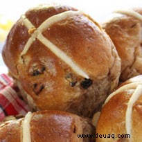 Hot Cross Buns Rezept 