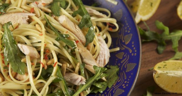 Rezept für Pasta mit Zitronenhähnchen und Rucola 