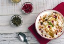 Authentisches Dahi Phulki Rezept: Erfrischend cremig und knusprig in 30 Minuten