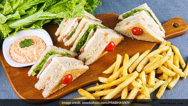 2-Wege-Hähnchen-Salami-Sandwich-Rezept 