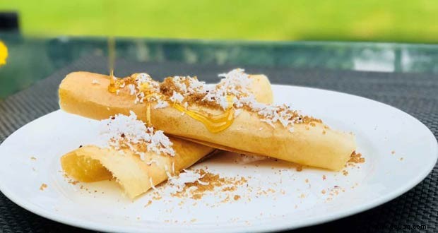 Palm-Jaggery-Crêpes mit frischem Kokosnuss- und Dattelsirup Rezept 