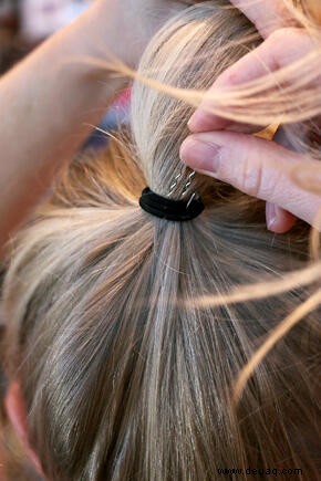 4 faule Mädchen-Back-to-School-Frisuren (damit Sie Schlummern können) 