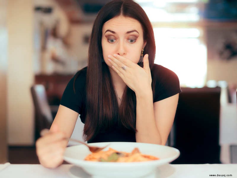 5 Möglichkeiten, wie übermäßiges Essen Ihre Gesundheit beeinträchtigen kann 