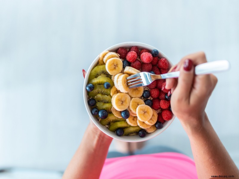 Der Ernährungswissenschaftler teilt mit, warum Sie Obst nicht allein essen sollten, und teilt gesunde Tipps, um süßere Früchte zu essen 