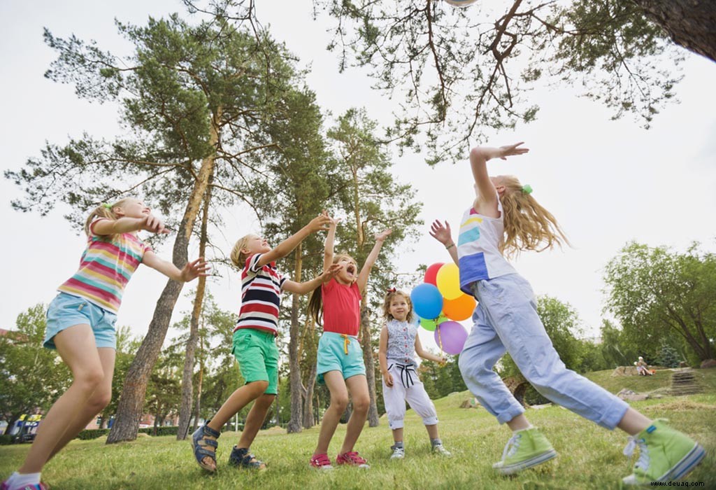 15 lustige Ballonspiele für Kinder 