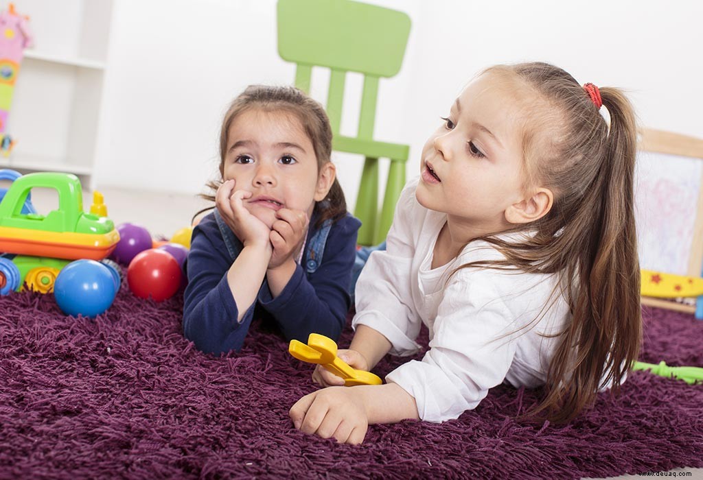 15 erstaunliche regnerische Tagesaktivitäten für Kinder 