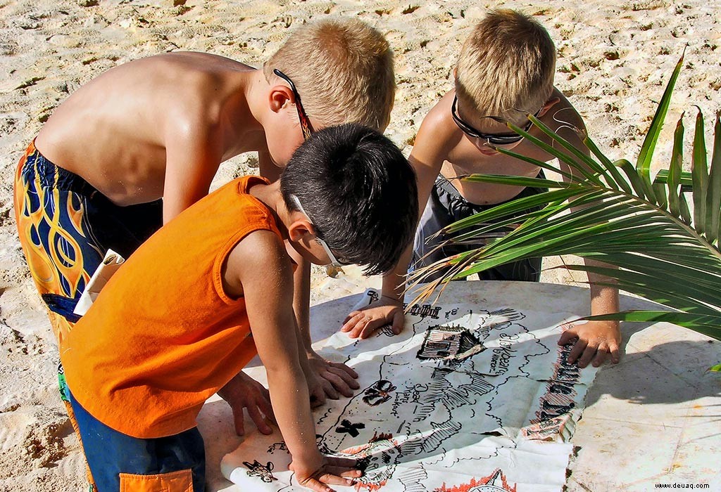 Lustige Strandspiele und Aktivitäten für Kinder 