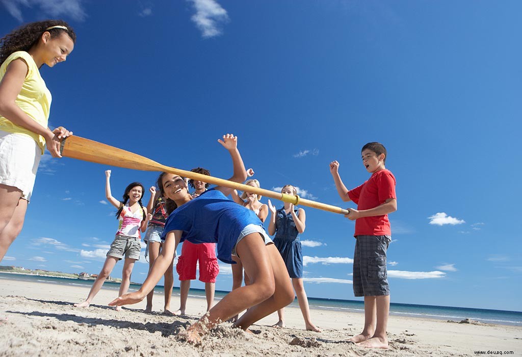 Lustige Strandspiele und Aktivitäten für Kinder 