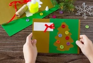 17 einfach zu machende Ideen für Weihnachtskarten für Kinder 
