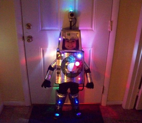 Super lustige und kreative DIY-Roboterkostüme für Kinder 