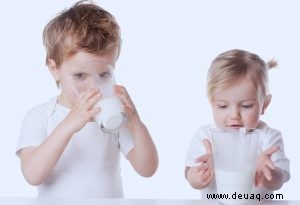 Milch für Kinder – Gründe, Arten und Vorteile 