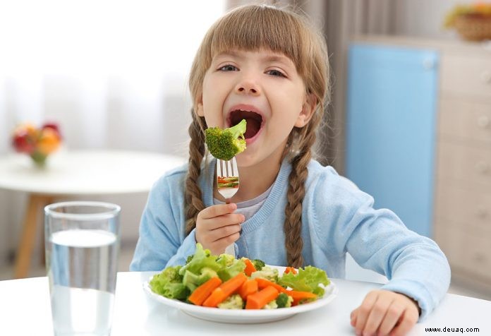 10 verlockende und gesunde Salatrezepte für Kinder 