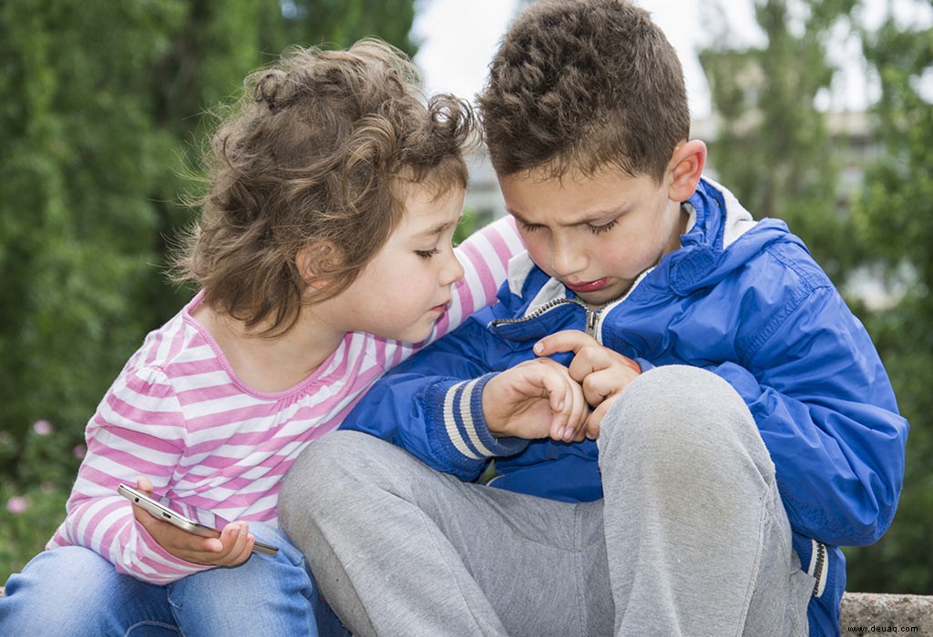 10 Möglichkeiten, Ihrem Kind zu helfen, Freunde zu finden 