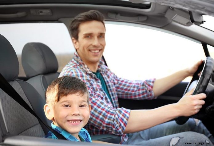 Ab welchem ​​Alter darf Ihr Kind auf dem Beifahrersitz im Auto sitzen? 