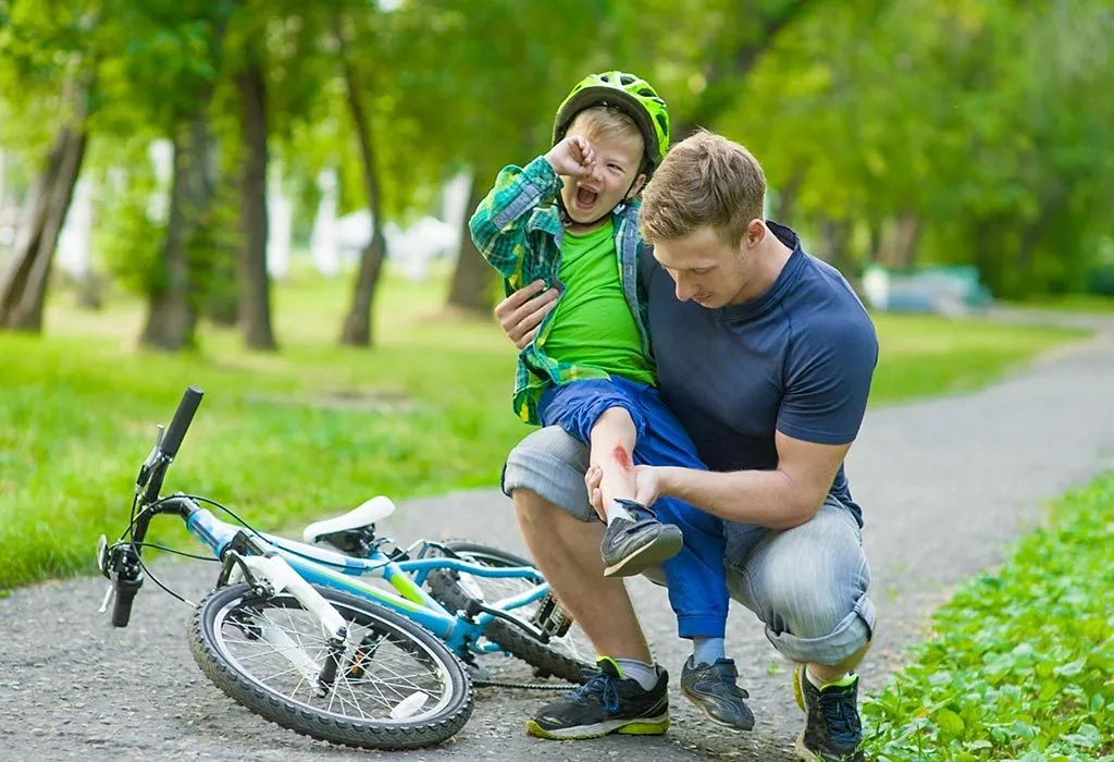 Frakturen bei Kindern – Arten, Ursachen, Diagnose und Behandlung 