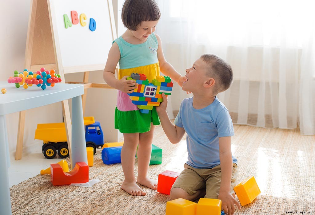 Einfache Tipps, um Ihren Kindern die Bedeutung und Freude des Teilens beizubringen 