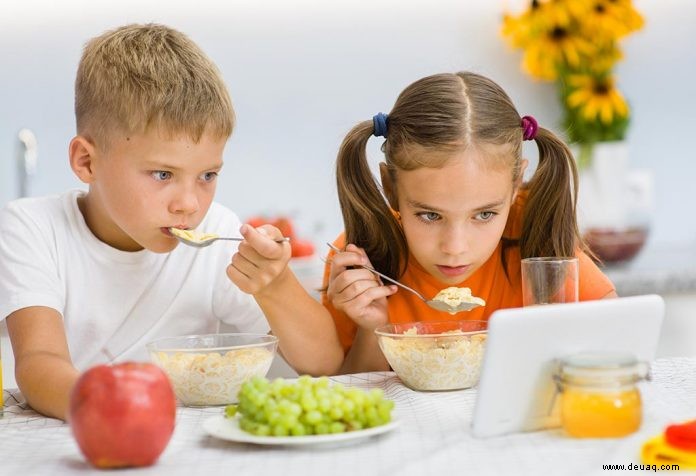 Schadet Fernsehen beim Essen Ihnen und Ihren Kindern? 