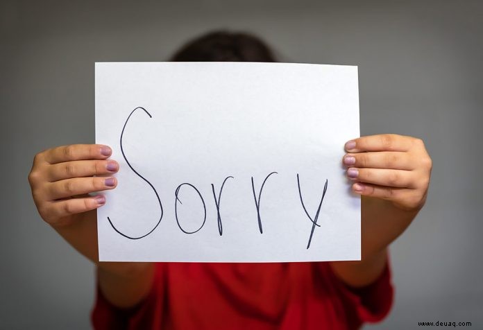 Wie Sie Ihrem Kind beibringen, sich zu entschuldigen (Entschuldigung zu sagen) und es wirklich so meinen 
