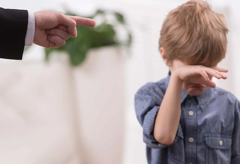 10 negative Disziplinierungstechniken, die Eltern niemals anwenden sollten 