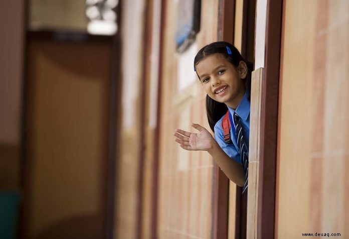 Schulwechsel – Ablauf und wie Sie ihn zu einer positiven Erfahrung für Ihr Kind machen 