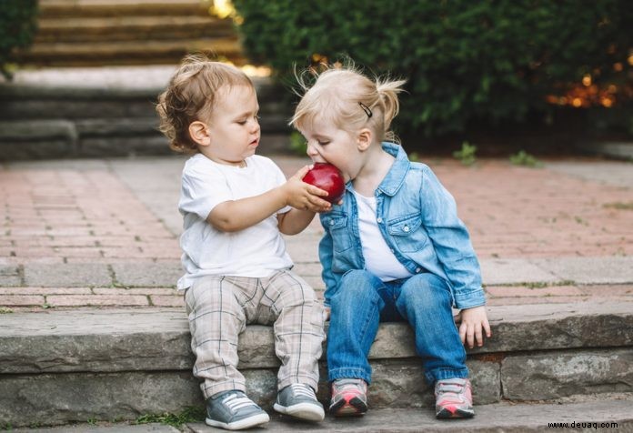 20 gute Manieren, die Sie Ihren Kindern beibringen können 