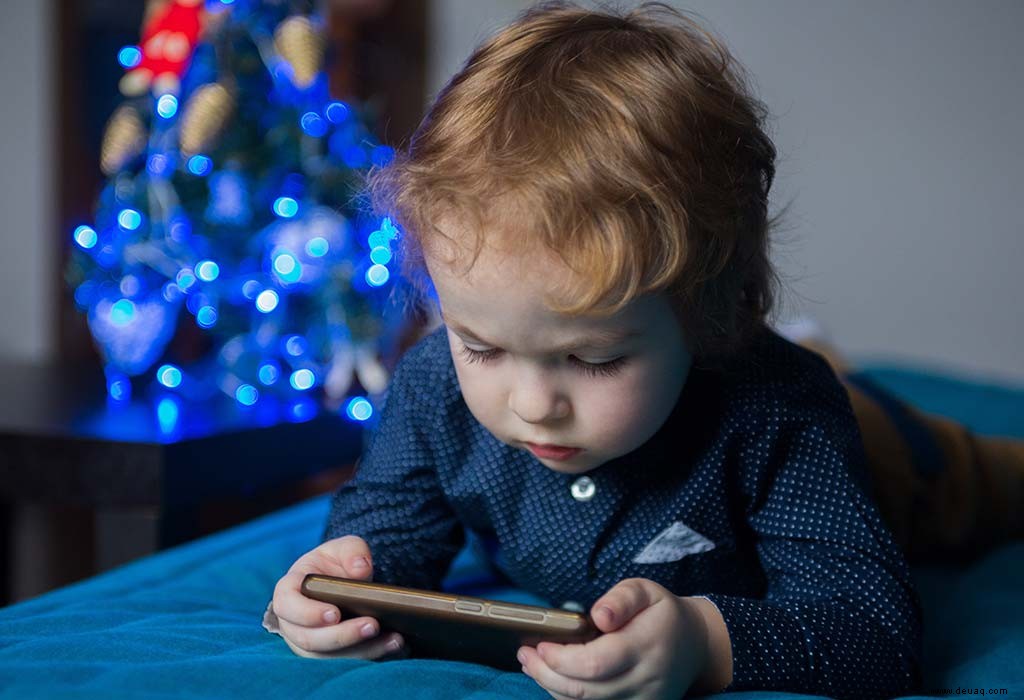 Experten enthüllen, warum die Reduzierung der Bildschirmzeit für Ihre Kinder zur Notwendigkeit der Stunde geworden ist 