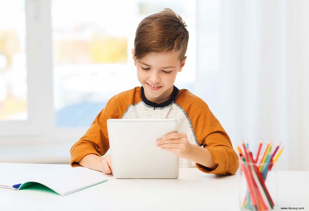 Wir haben echte Mütter nach den Regeln für die Bildschirmzeit ihrer Kinder gefragt – das haben sie gesagt! 