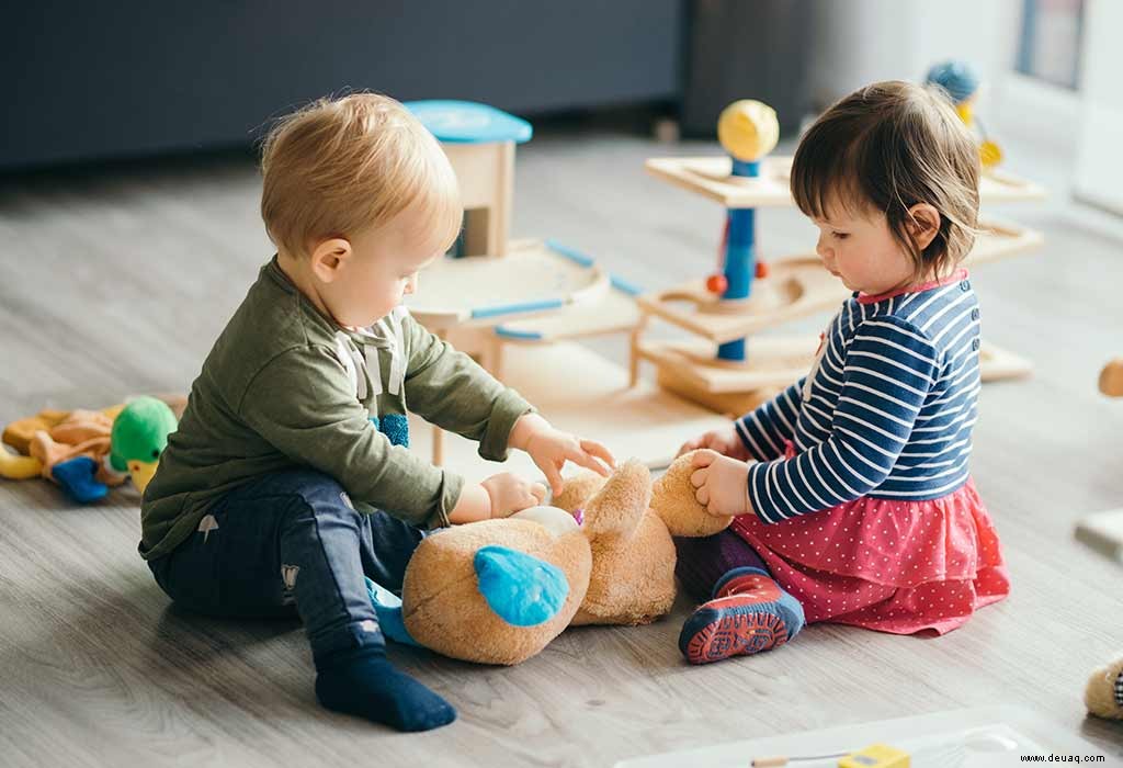 Wie unterscheiden sich Neugeborene, Babys, Kleinkinder, Vorschulkinder und Kinder voneinander? 