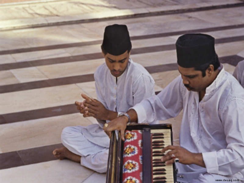 Zeuge des Unerwarteten in Nizamuddin Dargah 