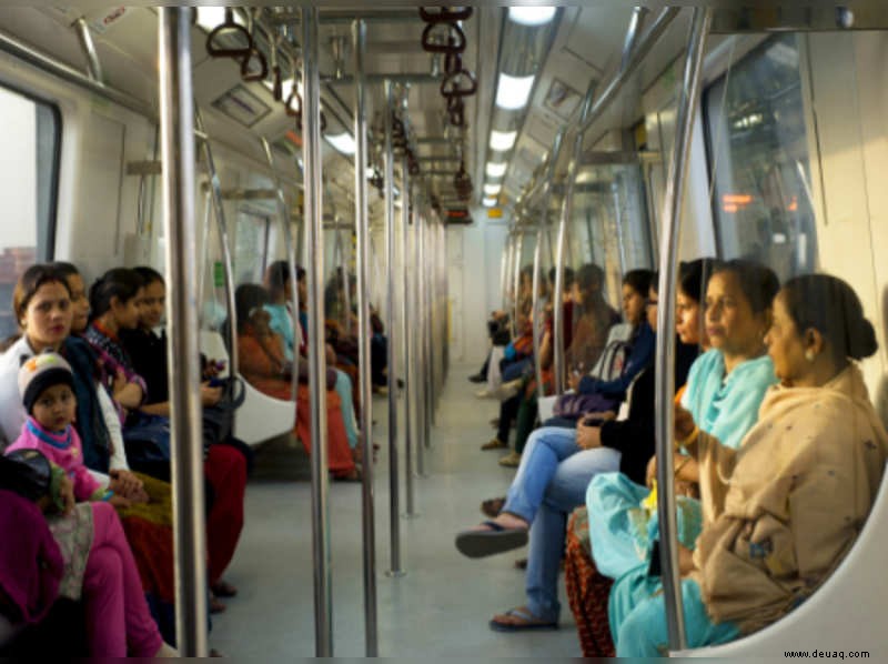 Eine blutige Affäre in der Metro von Delhi 