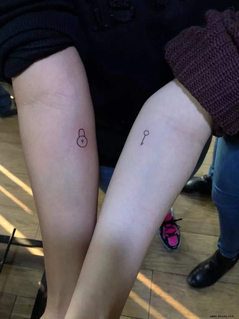 Tattoo-Ideen für Paare an diesem Valentinstag 