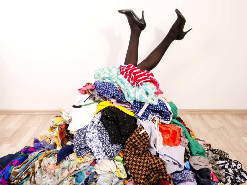 5 Dinge, die Frauen NICHT im Kleiderschrank haben dürfen 