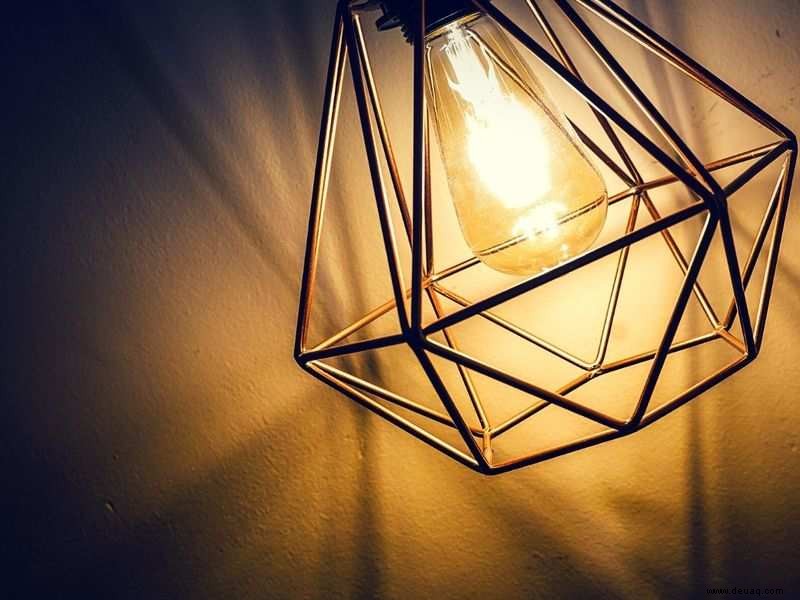 5 brillante Möglichkeiten, Beleuchtung einzusetzen und das Aussehen Ihres Zimmers zu verändern 