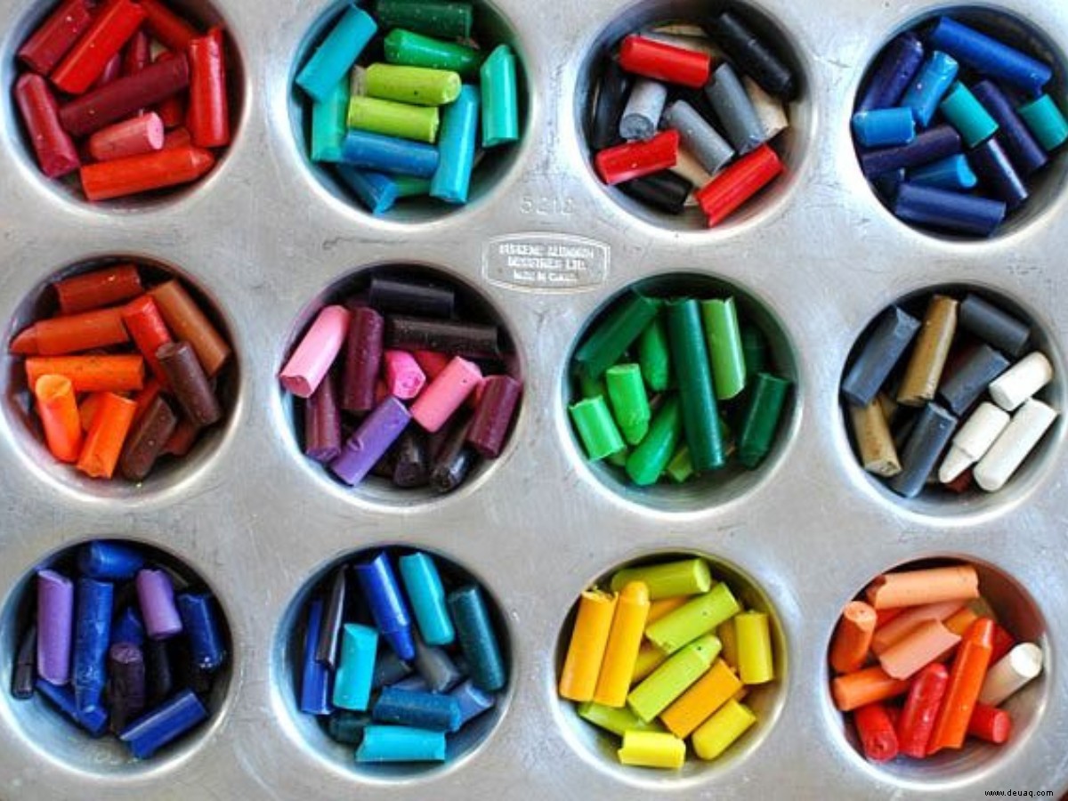 Machen Sie DIY-Buntstiftkerzen mit Kindern an diesem Diwali 