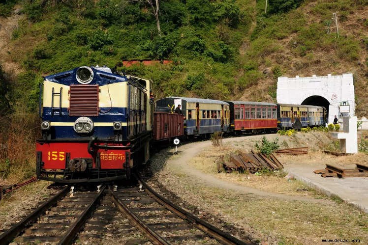 Die schönsten Zugfahrten, die Sie in Indien erleben können 