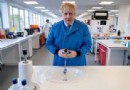 Der COVID-19-Antikörpertest wird in „naher Zukunft“ zur Verteilung bereit sein, sagten die Abgeordneten 