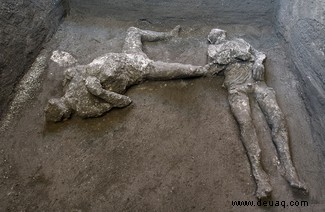 Unglaublich erhaltene Leichen von zwei Männern, die in Pompeji entdeckt wurden 
