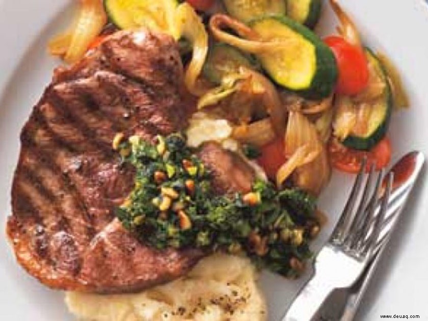 Lammsteaks mit Selleriepüree und Frühlingsratatouille 