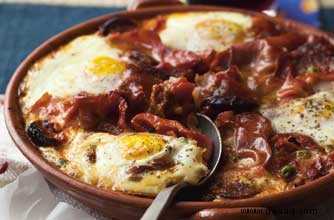 Gebackene Eier mit Schinken und Chorizo 