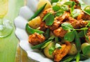 Schnelles Chicken Tikka mit neuen Kartoffeln und Zuckerschoten – Einfaches Grillrezept