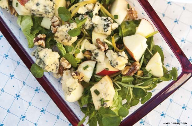 Stilton-, Apfel- und Walnusssalat 