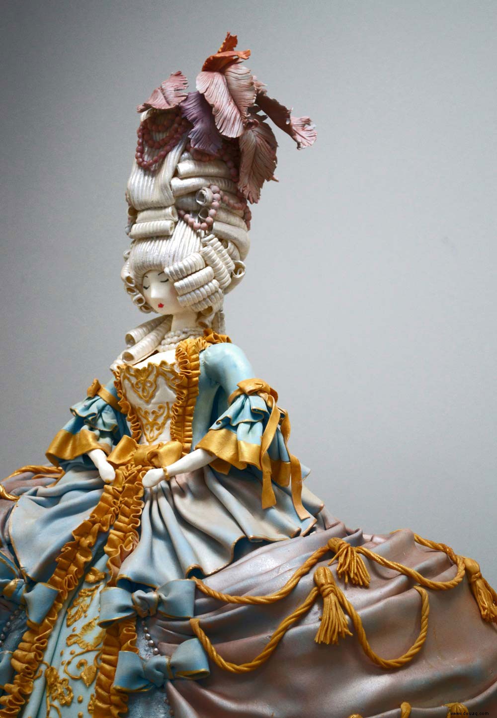 Lass sie Kuchen essen – Ein Kuchen in der Form von Marie Antoinette 