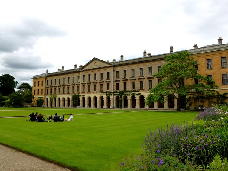 So sehen Sie Oxford, England für weniger als 100 £ 