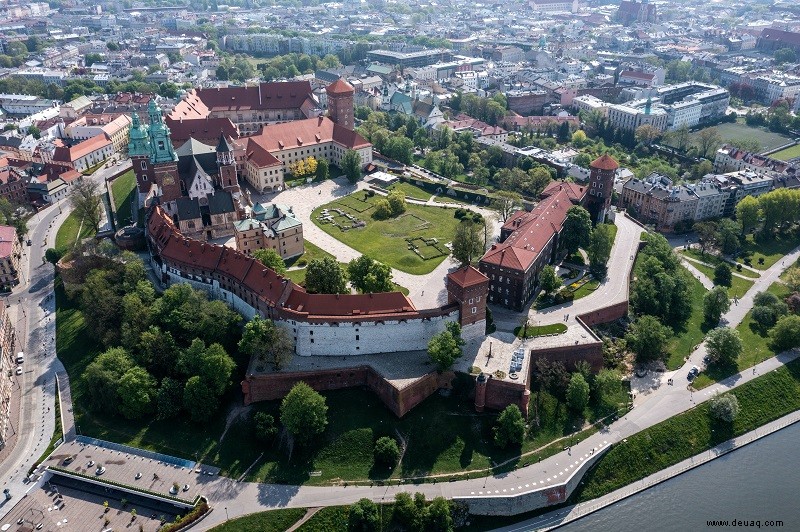 6 faszinierende Orte in Polen für Geschichtsstudenten 