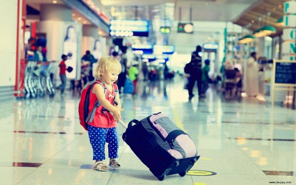 5 Lösungen für Zwischenstopps am Flughafen für Kinder 