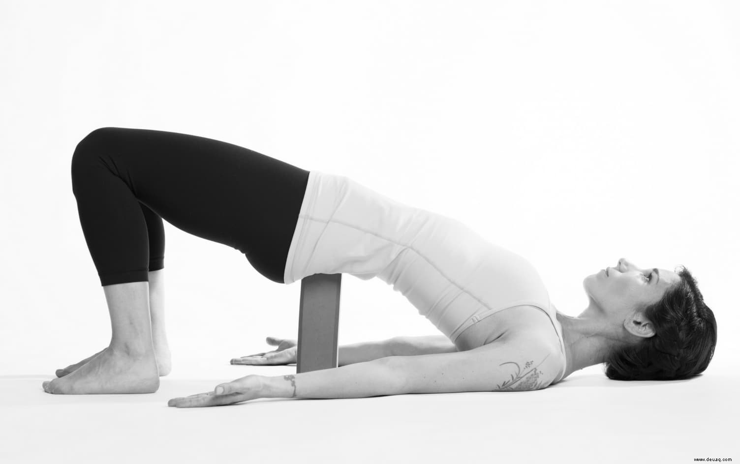 5-Pose Yoga Fix:Dehnungen für enge Quads 