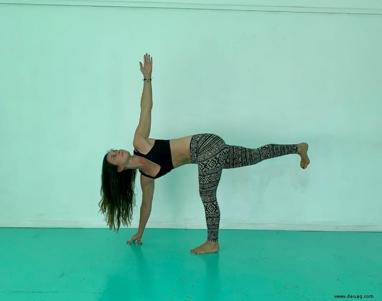 7 Posen, mit denen sogar Yogalehrer zu kämpfen haben (sie könnten dich überraschen) 